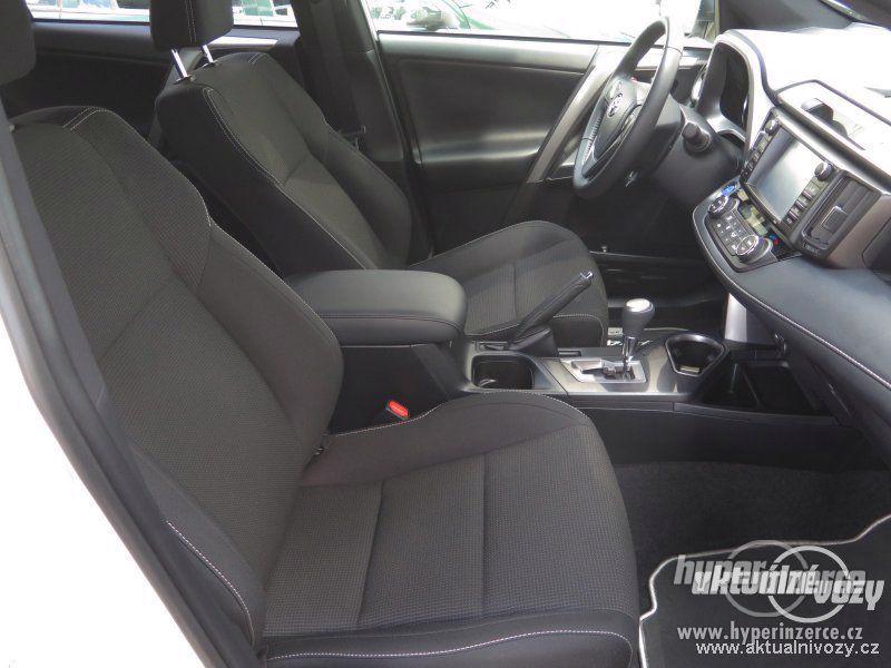Toyota RAV 4 2.5 Hybrid 145kW 2.5, benzín, r.v. 2018 - foto 8