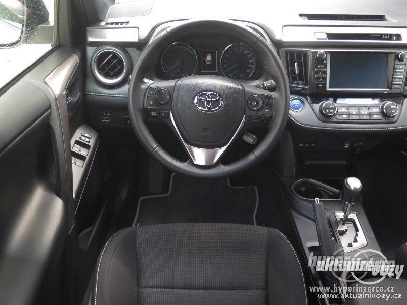 Toyota RAV 4 2.5 Hybrid 145kW 2.5, benzín, r.v. 2018 - foto 9