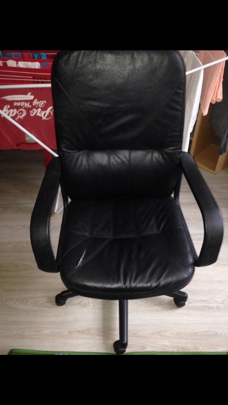 Prodám kancelářskou židli eko kuže - foto 1
