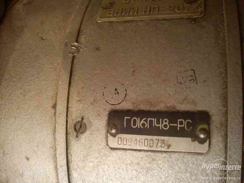 Generátor, alternátor pro vodní nebo větrnou elektrárnu - foto 3