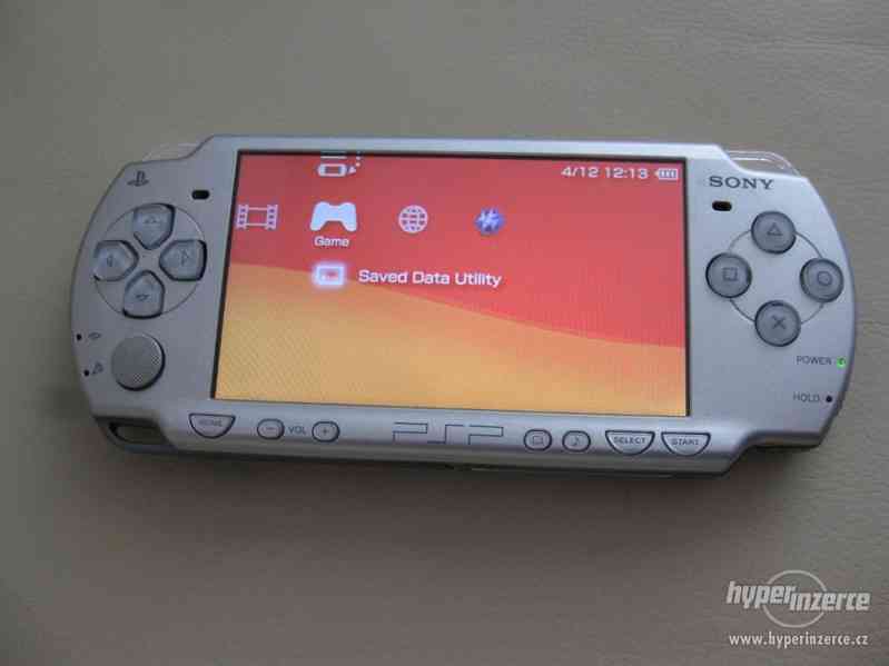 Sony PSP-2004 - herní konzole v SUPER stavu - foto 2