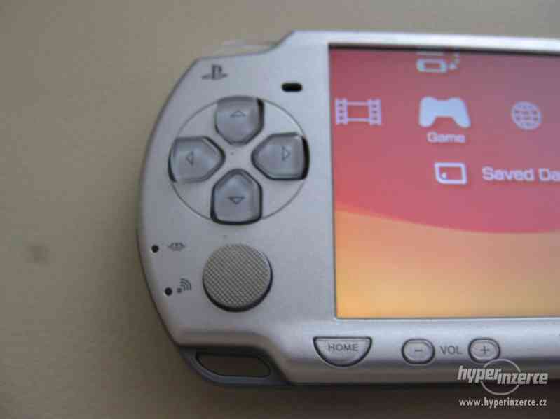 Sony PSP-2004 - herní konzole v SUPER stavu - foto 4