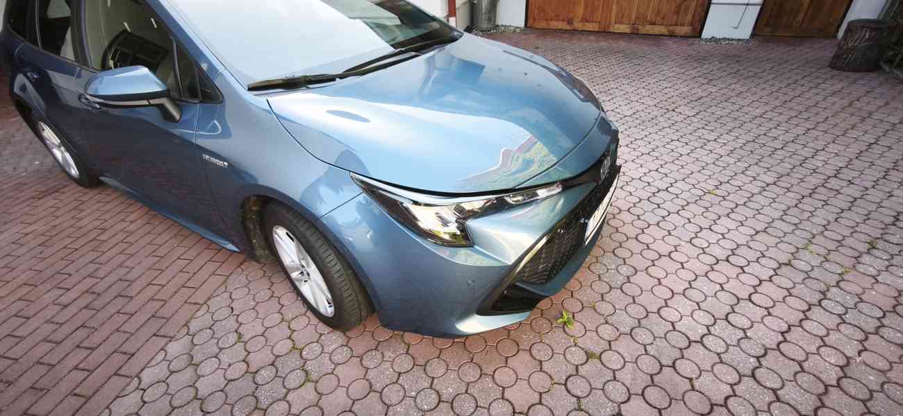 Toyota Corolla Touring Sports 1,8 hybrid - foto 4