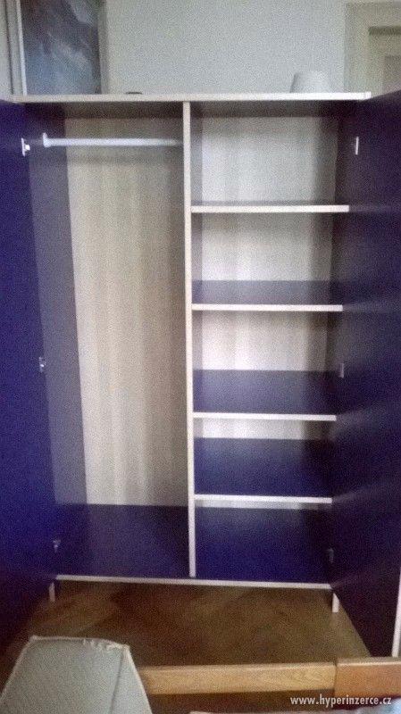 Dětská šatní skříň IKEA modrá - foto 3