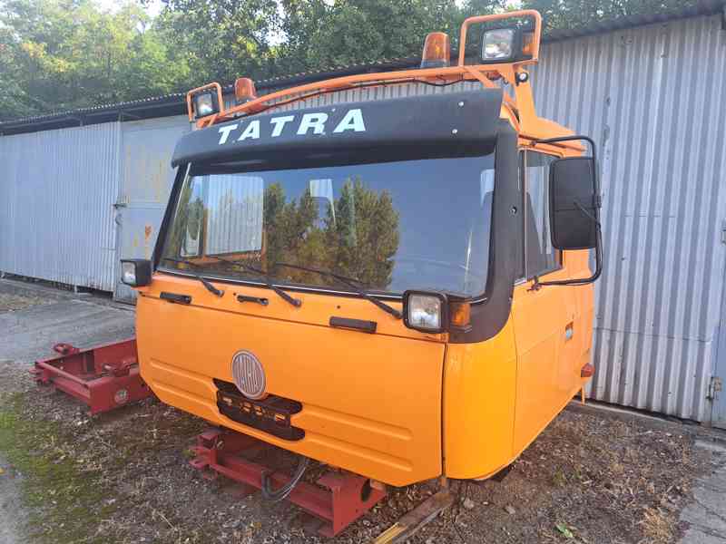 Kabina Tatra 815 T1 - foto 2