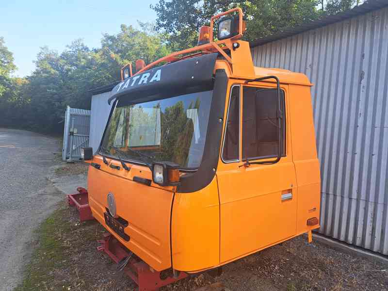 Kabina Tatra 815 T1 - foto 3