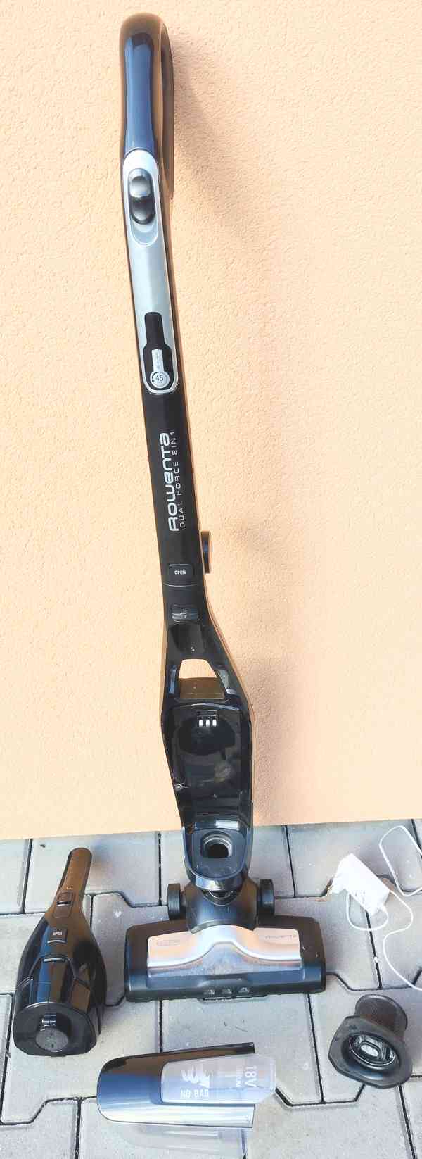 ROWENTA aku Tyčový a ruční vysavač Dual Force 2V1 RH6735WH - foto 6