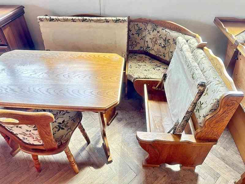  906 Rustikální jídelní set rohová lavice rozkládací stůl - foto 3