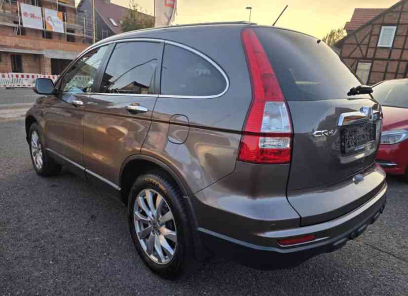Honda CR-V 2,0i Elegance 4X4 benzín 110kw - foto 4