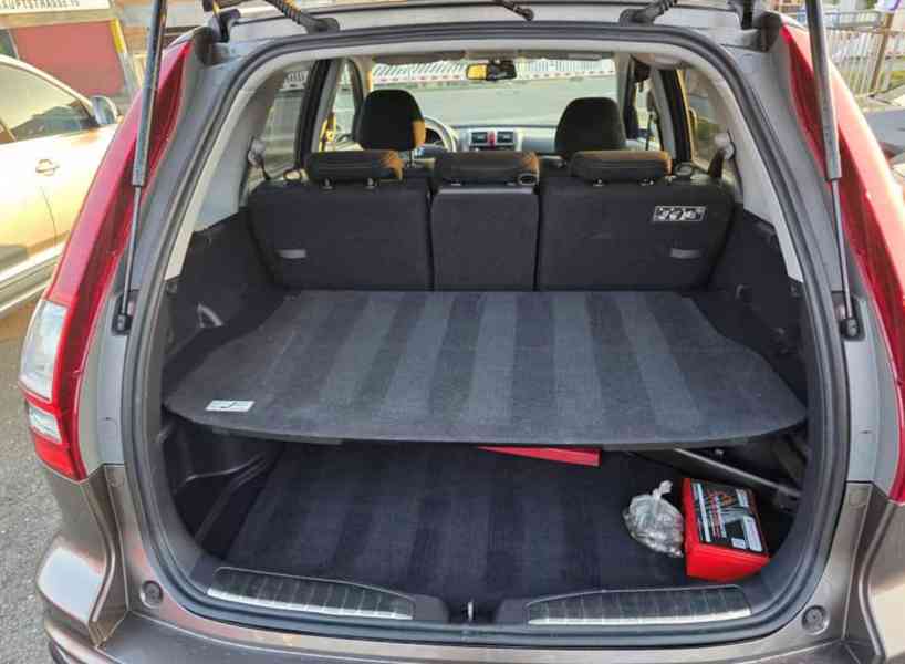 Honda CR-V 2,0i Elegance 4X4 benzín 110kw - foto 15