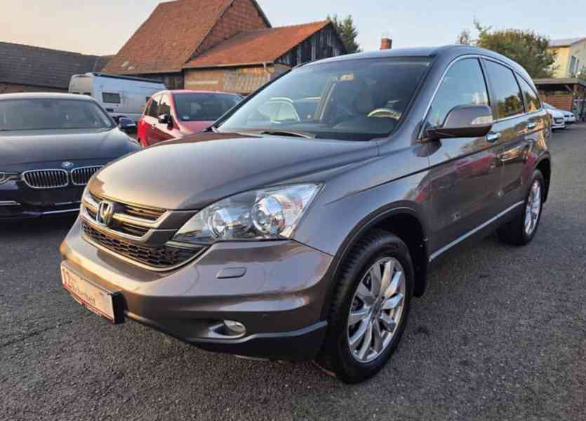 Honda CR-V 2,0i Elegance 4X4 benzín 110kw