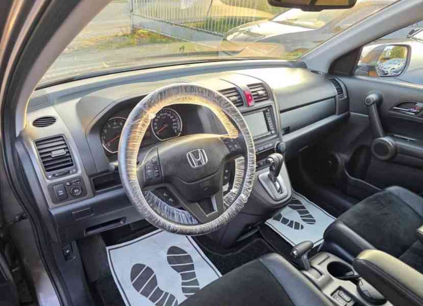 Honda CR-V 2,0i Elegance 4X4 benzín 110kw - foto 8