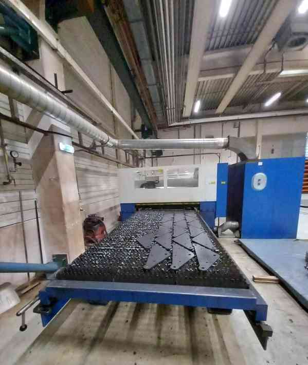 Použitý 2D laser Trumpf Trumatic L3020, 3,2 kW, r. v. 2002 - foto 3