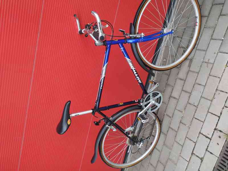 Trekové/crossove kolo "22" stav nové  - foto 4