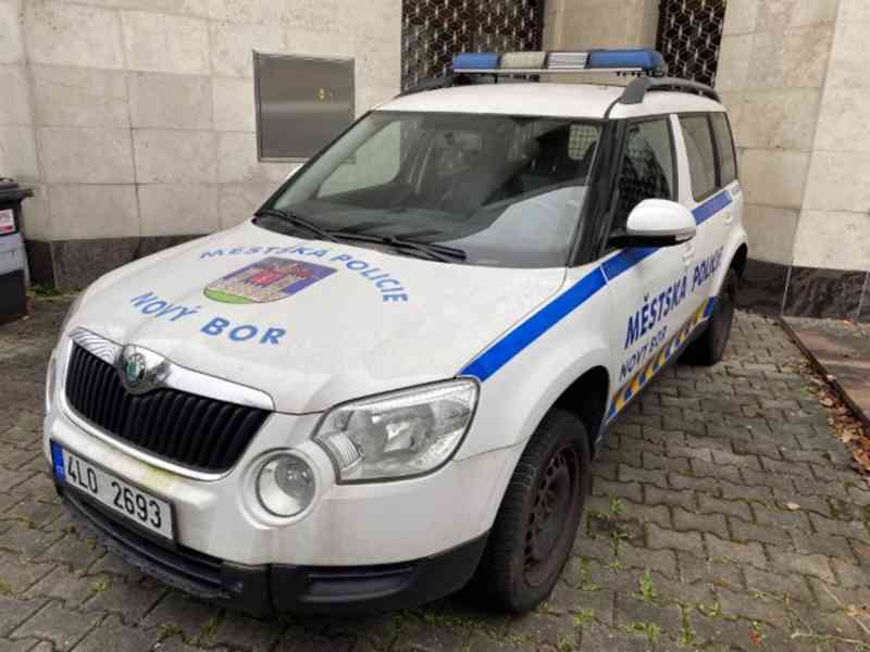Škoda Yeti 2.0 TDI, 81 kW, 2011 – od 35 000 Kč (aukce) - foto 1