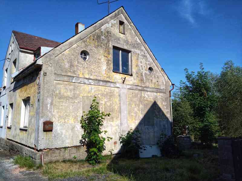 Rodinný dům se zahradou, Aš - Mokřiny - foto 2