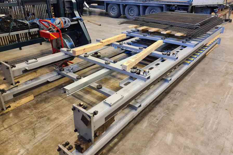 Použitá materiálová věž k laseru Salvagnini L3 - foto 2