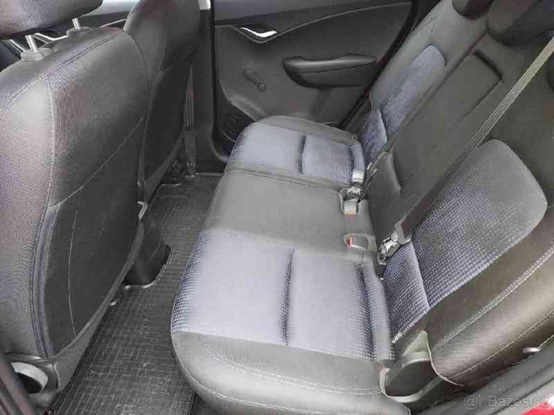 Hyundai Ix20 - foto 4