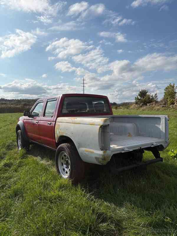Nissan Navara D22, pick up - foto 2