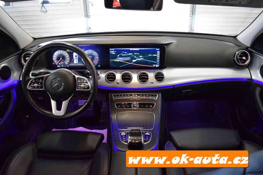 Mercedes-Benz Třídy E 220 D 143kW LCD COCKPIT 12/2019-DPH - foto 11