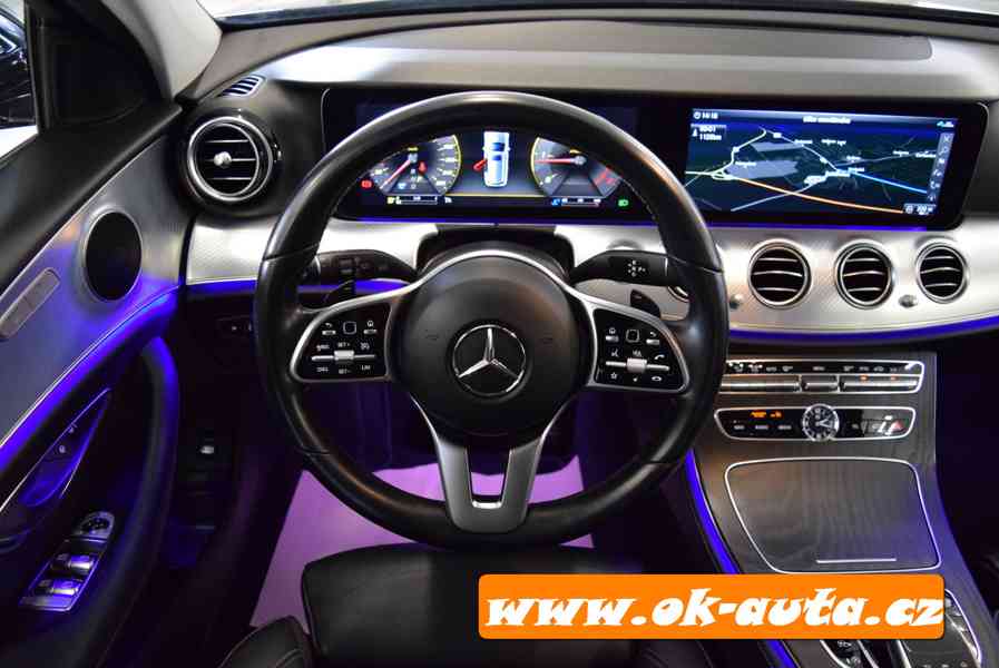 Mercedes-Benz Třídy E 220 D 143kW LCD COCKPIT 12/2019-DPH - foto 10