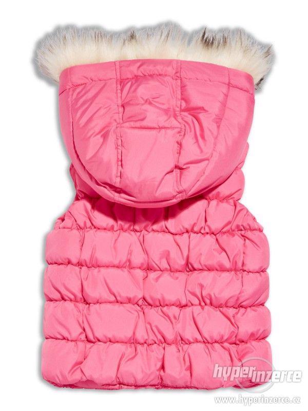 Zimní růžová vesta - foto 2