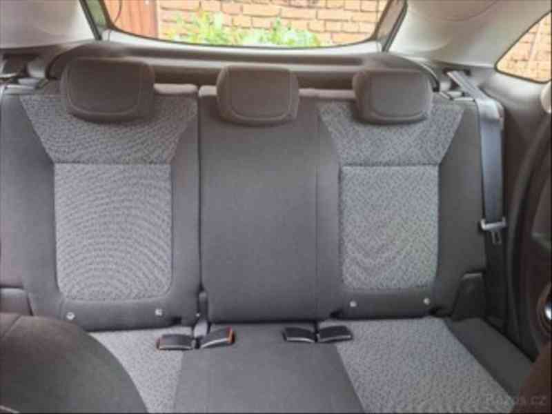Opel Crossland X 1,2   Enjoy 81kW tažné - foto 3