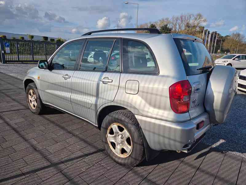 Toyota RAV 4 2.0i 4x4 Limited benzín 110kw - foto 11