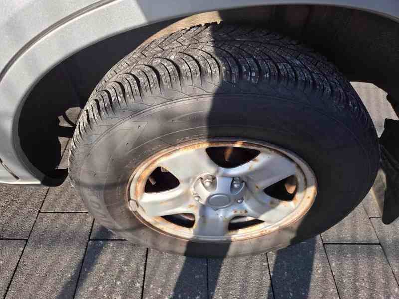 Toyota RAV 4 2.0i 4x4 Limited benzín 110kw - foto 5