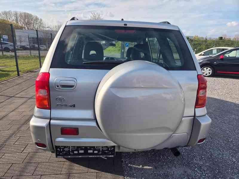 Toyota RAV 4 2.0i 4x4 Limited benzín 110kw - foto 8