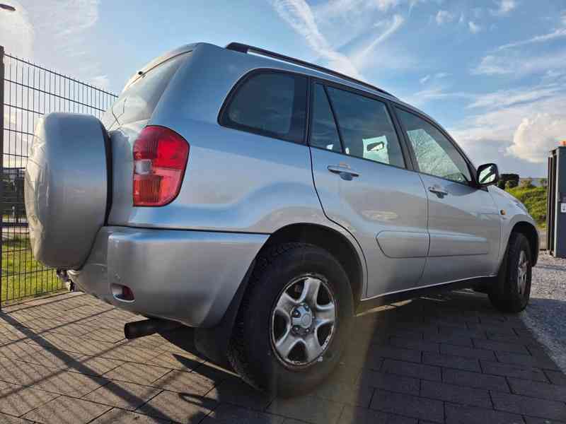 Toyota RAV 4 2.0i 4x4 Limited benzín 110kw - foto 2