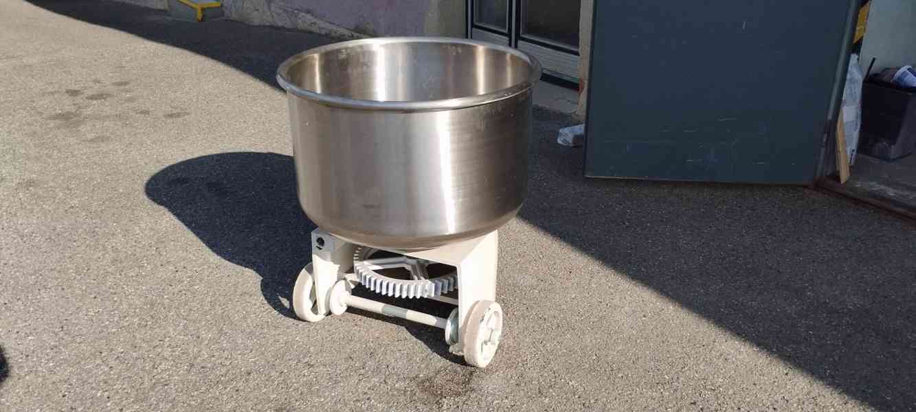   Nádoba na míchání nebo výrobu piva atd. - foto 5