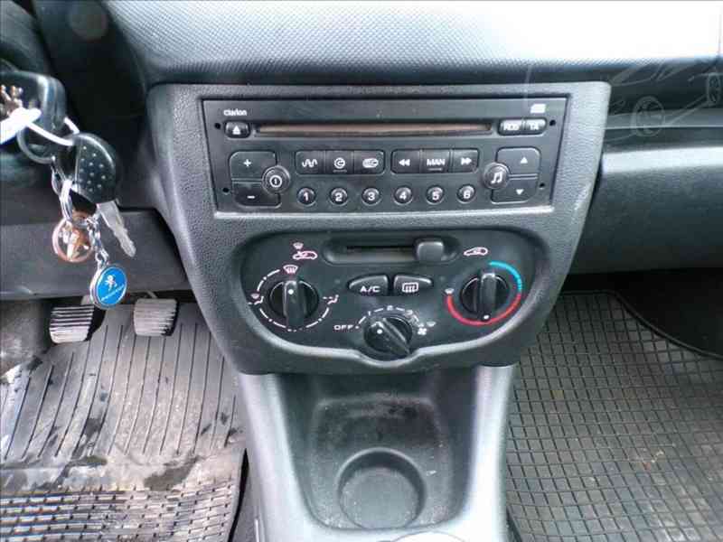Peugeot 206 1,4 i +,KLIMA - foto 6