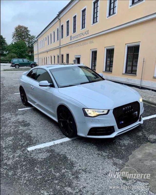 Audi RS5 - foto 1
