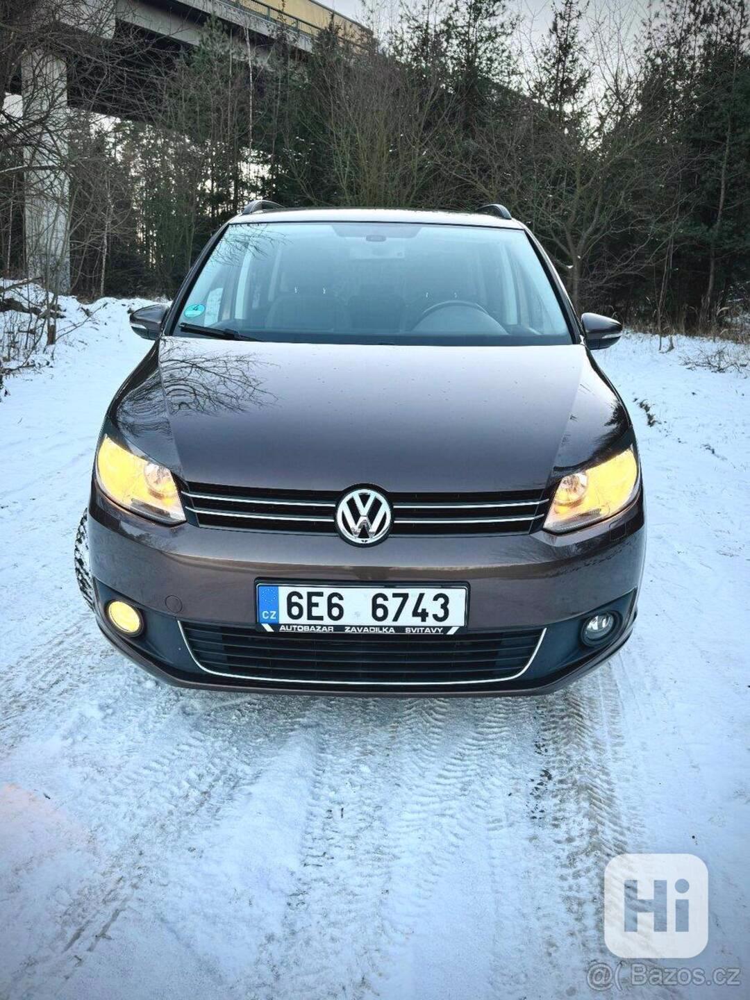 Volkswagen Touran 1,6 - foto 1