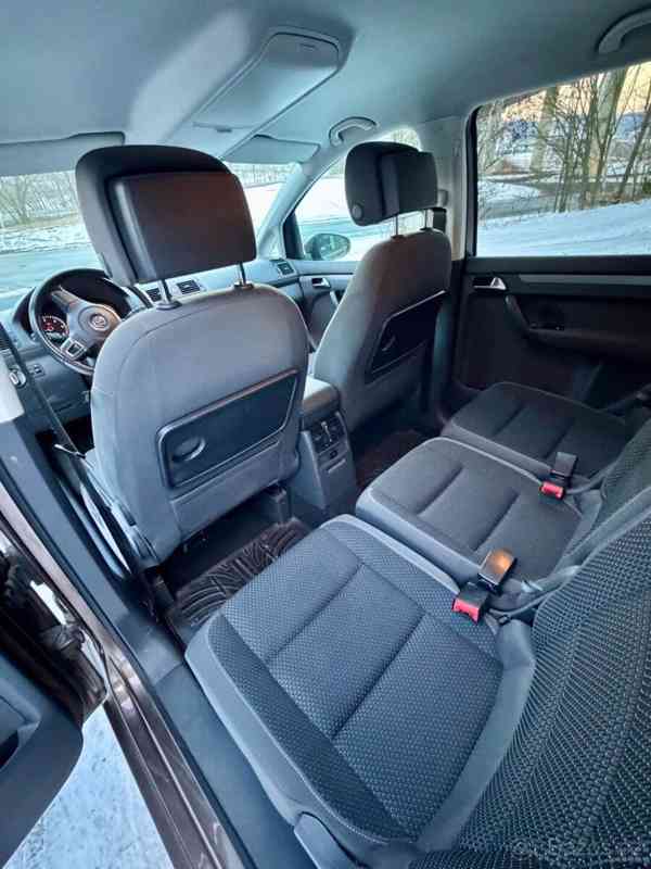 Volkswagen Touran 1,6 - foto 4