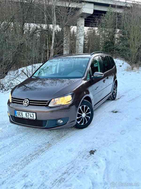 Volkswagen Touran 1,6 - foto 2