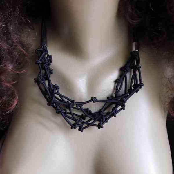 Náhrdelník černý součkový - foto 4