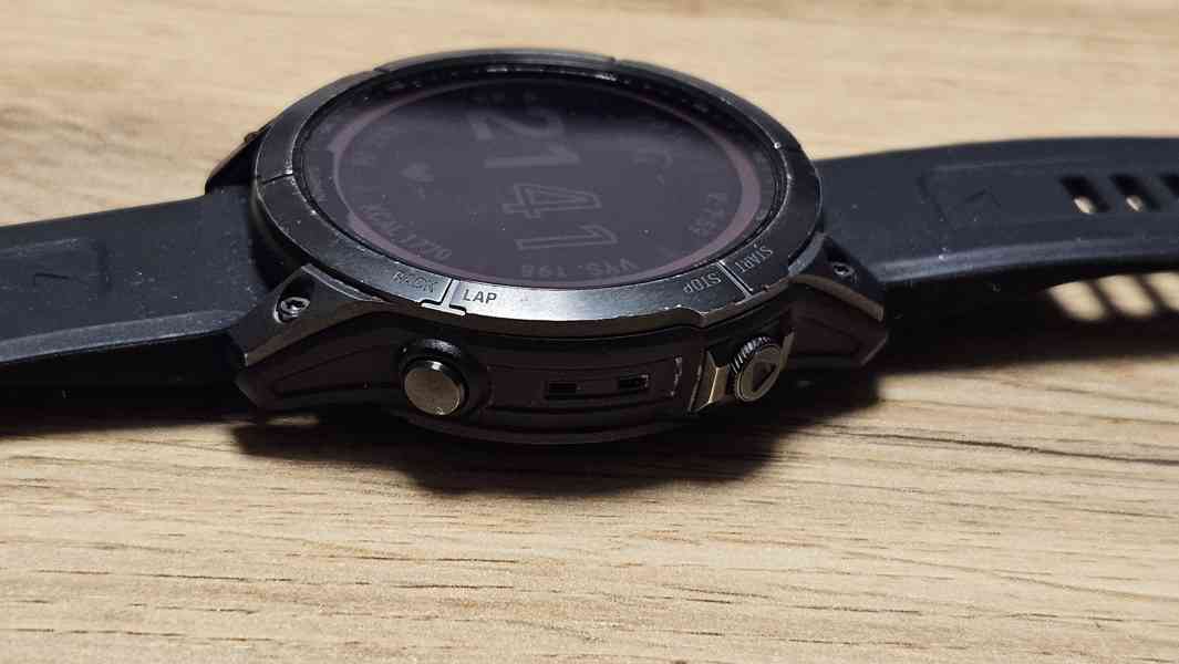 Chytré sportovní hodinky Garmin fēnix 7 Sapphire Solar Titan - foto 8