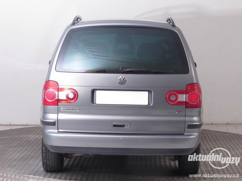Volkswagen Sharan 1.9, nafta, r.v. 2004, el. okna, STK, centrál, klima - foto 16