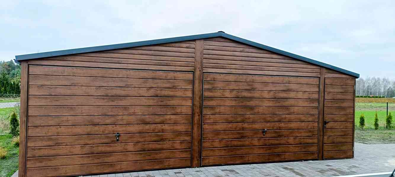 Plechová garáž 7m x 6m, sedlová střecha výklopná vrata TS223 - foto 2