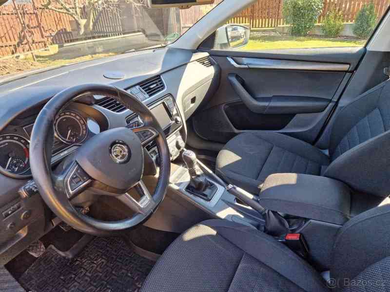 Škoda Octavia 2,0 III Scout 4x4 - foto 4