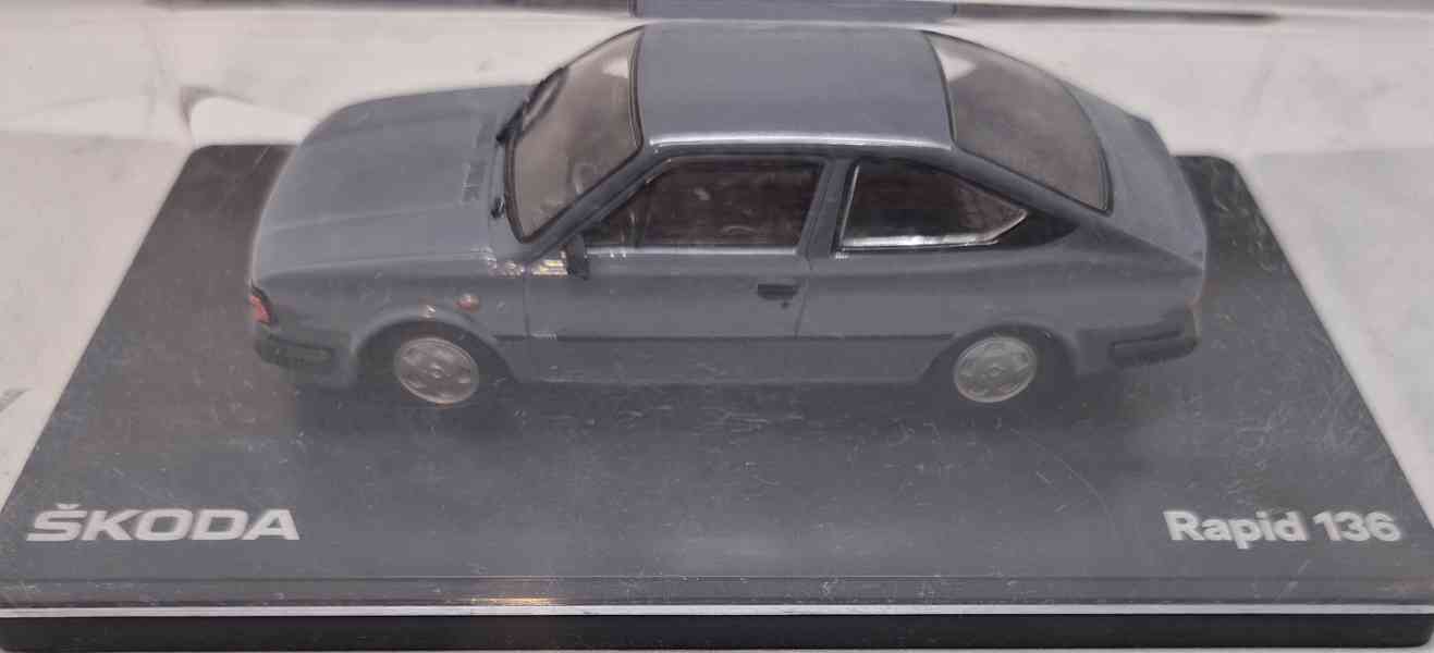 model auta Škoda Rapid 136, 1:43, plastový box (Abrex) - foto 7