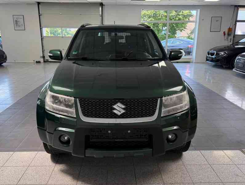 Suzuki Grand Vitara 2.4i AUT. benzín 124kw - foto 3