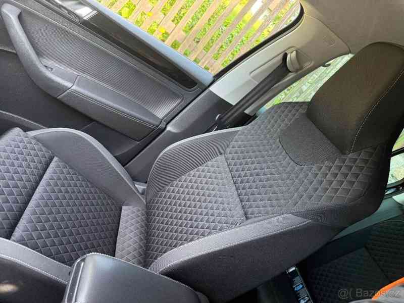 Škoda Rapid 1,0 TSI 81kW Style Plus - foto 10