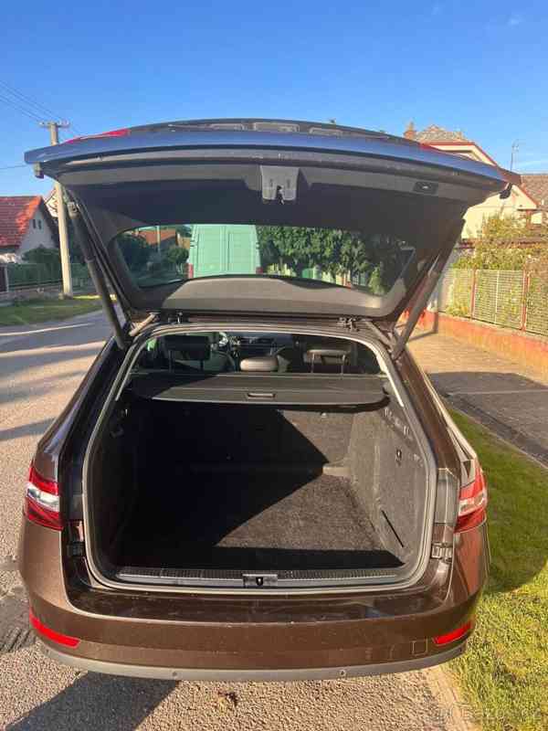 Škoda Superb 2.0 tdi 110 kW DSG - foto 7