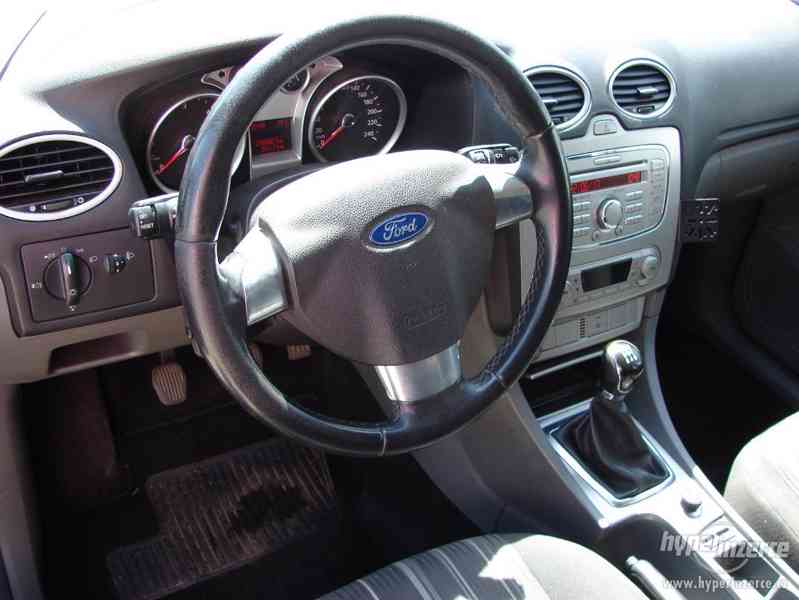 Ford Focus 1.6 TDCI Combi r.v.2009 servisní knížka - foto 5