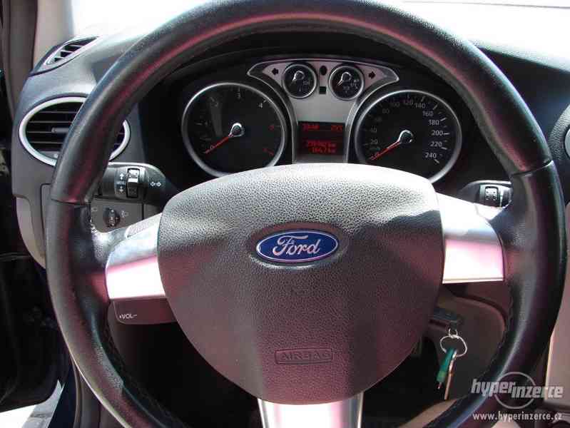 Ford Focus 1.6 TDCI Combi r.v.2009 servisní knížka - foto 9