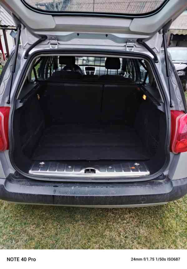 Peugeot 207 - foto 6