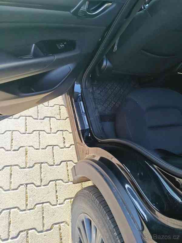 Mazda CX-5 2,2   nafta 110 kw - foto 11